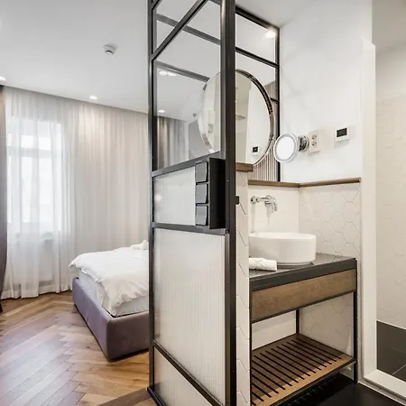 Eye- Boutique Suites, By Bqa Hotel Budapest