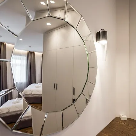 Eye- Boutique Suites, By Bqa Hotel