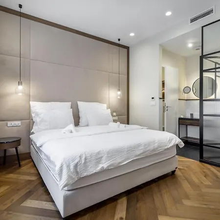 Eye- Boutique Suites, By Bqa 3*
