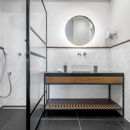 Hotel Eye- Boutique Suites, By Bqa Budapest