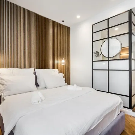 Hotel Eye- Boutique Suites, By Bqa 3*