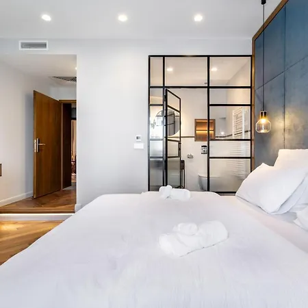 Eye- Boutique Suites, By Bqa Hotel Budapest
