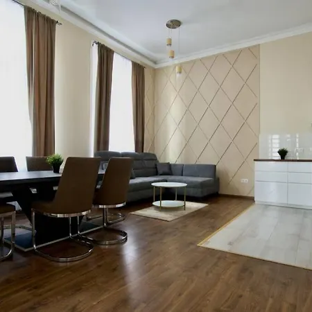 Premium By Hi5-vaci Str. 3 Bedroom * Budapešť