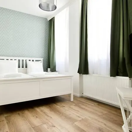Premium By Hi5-vaci Str. 3 Bedroom Apartment Budapest