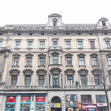 Astoria Tiny * Budapest