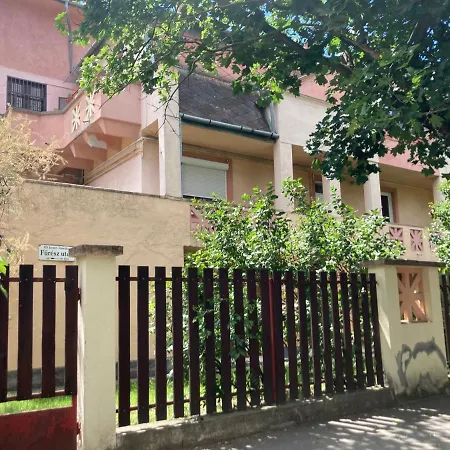 Roland Apartmant Zuglo Budapest