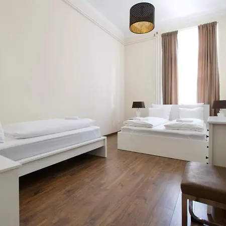 Apartmán Premium By Hi5-vaci Str. 3 Bedroom