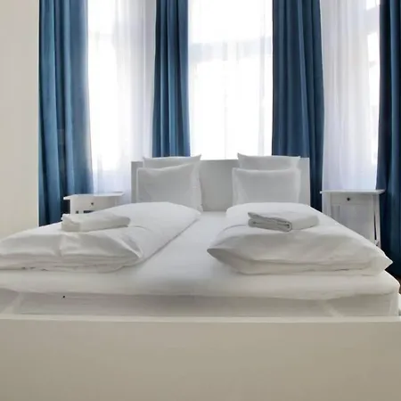 Premium By Hi5-vaci Str. 3 Bedroom *