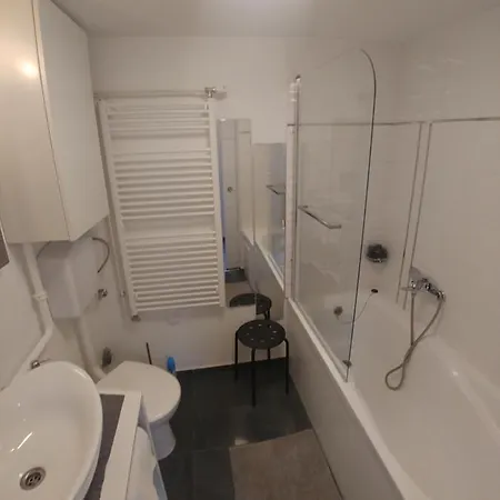 Modern Flat In Center