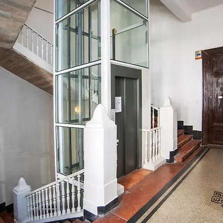 Charming Flat Close To Danube And 4-seasons * Budapest