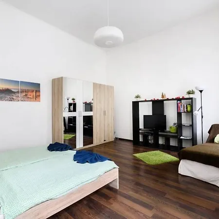 Diamond - Center Apartamento