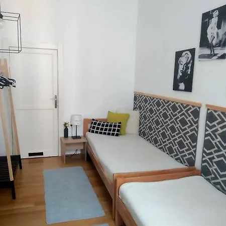 Your Gorgeous And Spacious Dream Free Parking Budapest