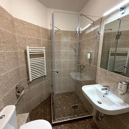 Thomas Hotel 3*
