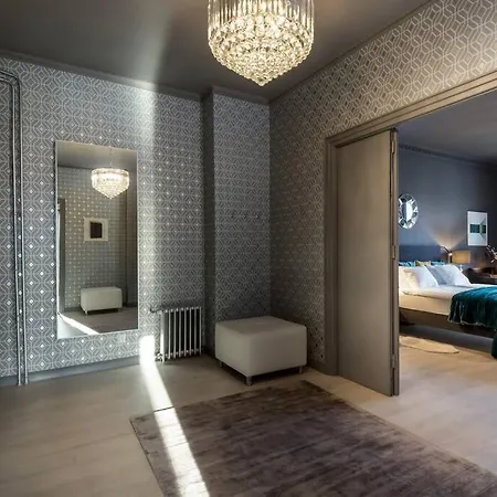 View Of Your Kingdom - Superhost Apartment