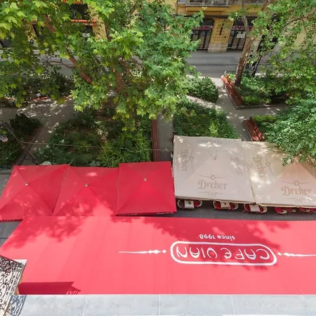 Music Academy Cafe Vian Kft Apartment Budapest