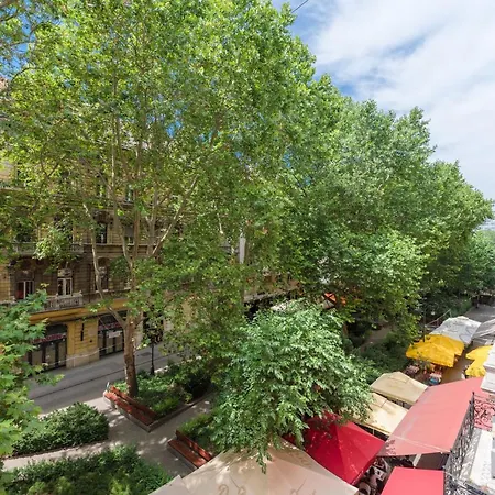 Apartment Music Academy Cafe Vian Kft Budapest