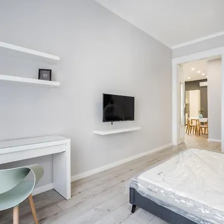 Apartment A13- Quality Apartments, Best Location. By Bqa