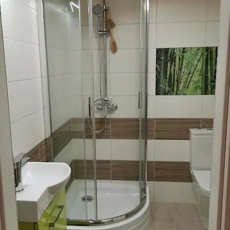 Apartman Theater