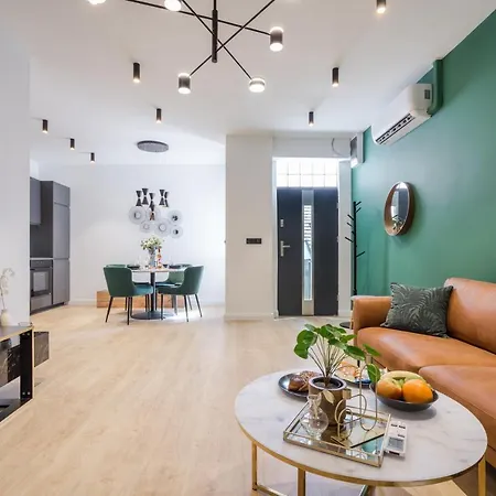 Tilia Luxury - 3 Bedrooms With Ac Apartment
