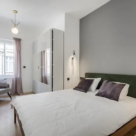 Apartment Tilia Luxury - 3 Bedrooms With Ac Budapest