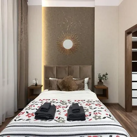 Contemporary Hidden Gem Art-deco * Budapešť