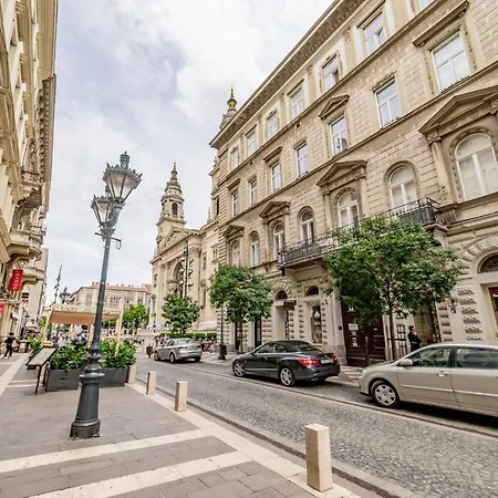 דירה Bright & Spacious Loft With Basilica View