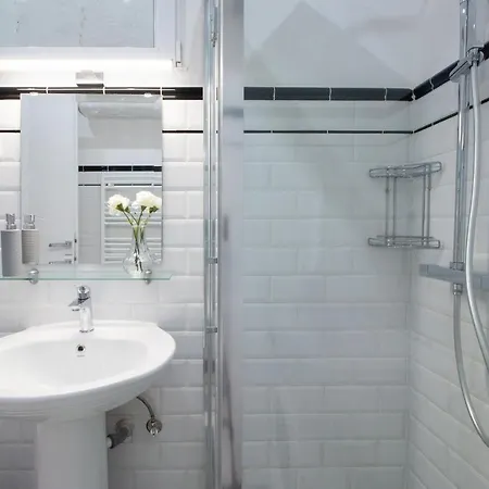 Basilika View Imperial -sas Street -need Reservation For Free Parking * Budapest