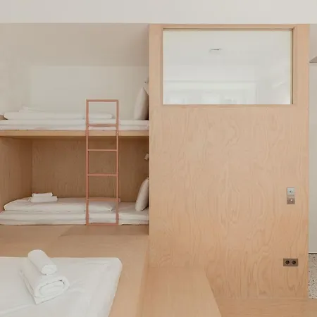 Flow Spaces Auberge de jeunesse *