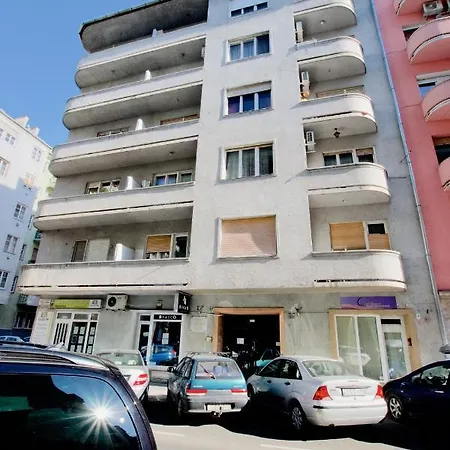 Standard By Hi5 - Tatra Street *