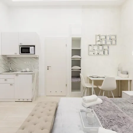 Ultra & Brand New Nest Apartment *
