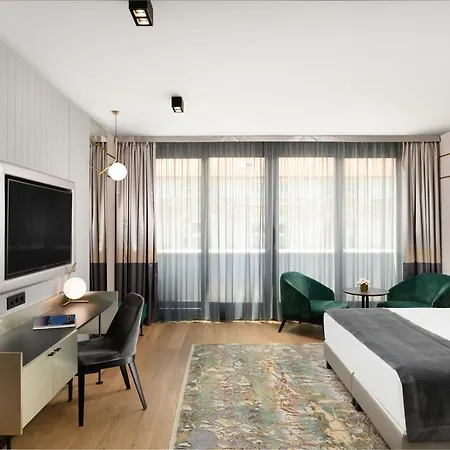 Aparthotel Emerald Downtown Luxury By Continental Group