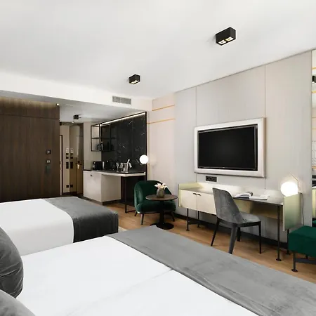 מלון דירות Emerald Downtown Luxury By Continental Group 2*