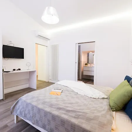 Budapest Easy Flat Oktogon