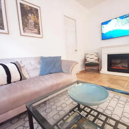 Hillside With Ac & Heating In Grande Maison *