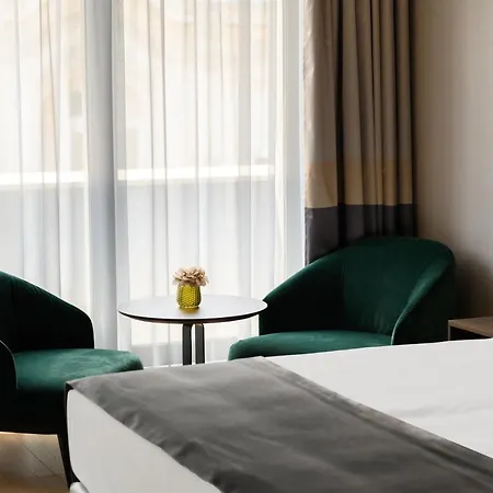 מלון דירות Emerald Downtown Luxury By Continental Group