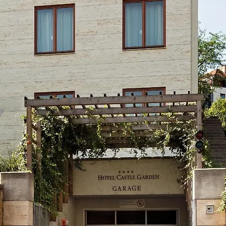 Castle Garden 4* בודפשט