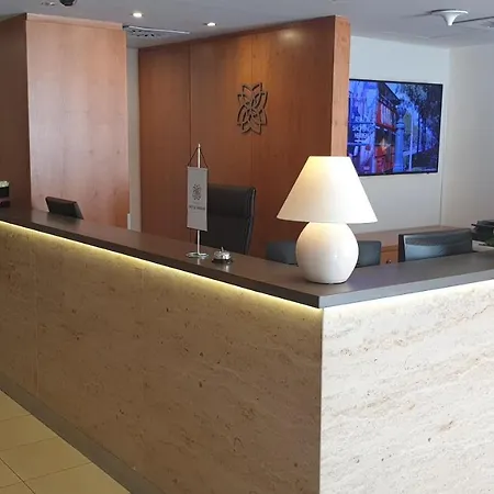 Castle Garden Hotel 4*