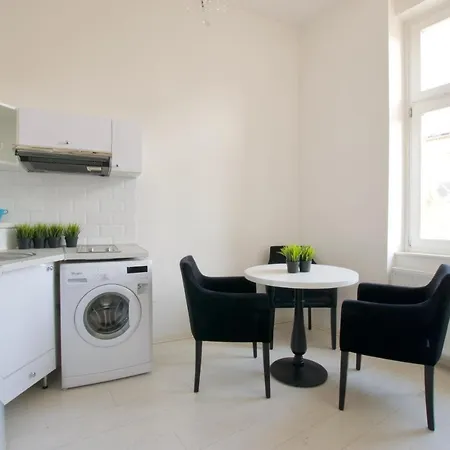 Apartment Premium By Hi5 - Astoria Square