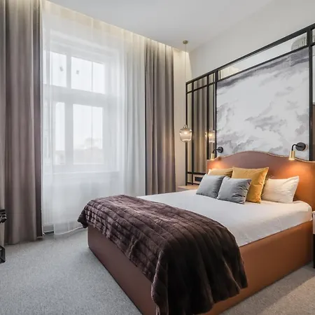 Hotel Astoria Boutique Suites- Location By Bqa *