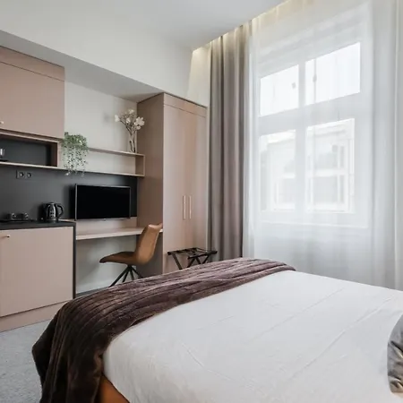 Hotel Astoria Boutique Suites- Location By Bqa Budapest