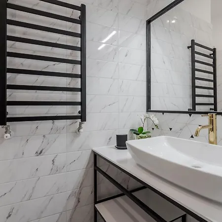 Hotel Astoria Boutique Suites- Location By Bqa Budapest