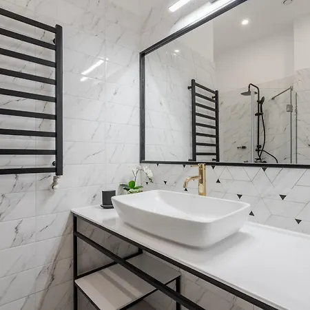 Hotel Astoria Boutique Suites- Location By Bqa *