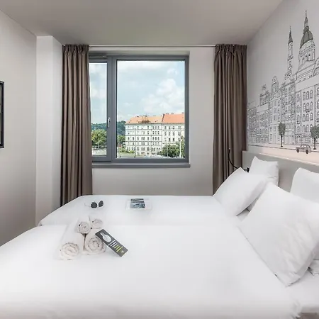 Hotell B&B Hotel Budapest City 3*
