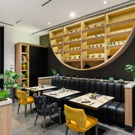 Vision Hotel 4*