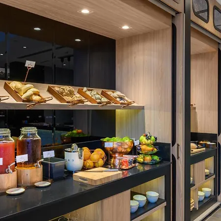 Vision Hotel 4*