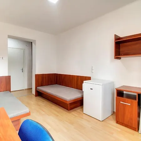Obudai Diakszallo Hostel Budapest