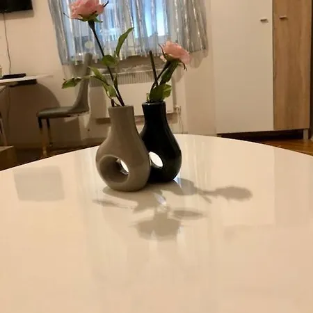Jewelry Box In Apartment *