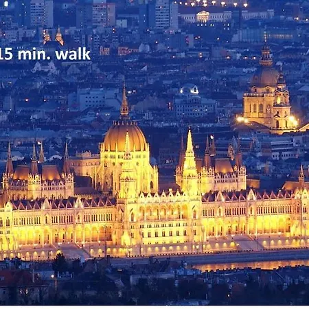 - Heart Of Apartment Budapest