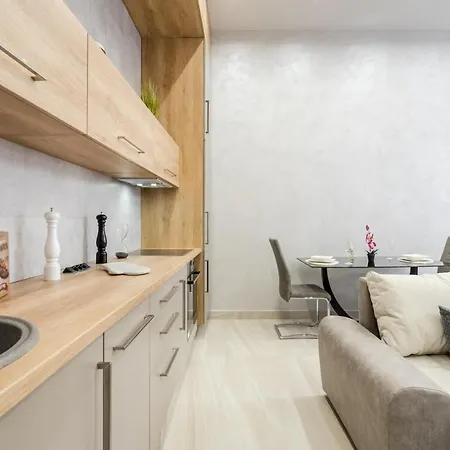 Nirvana Suite,3 Bedrooms, 2 Bathrooms, Acs Boedapest