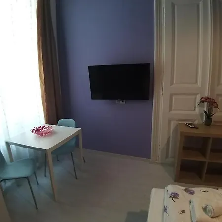 Melisa Apartment *